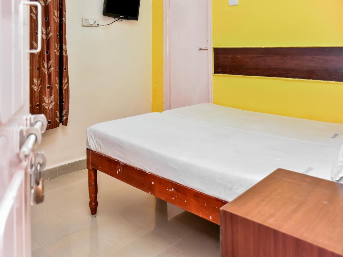 Hotel Sahasra Residency Tirupati Kültér fotó