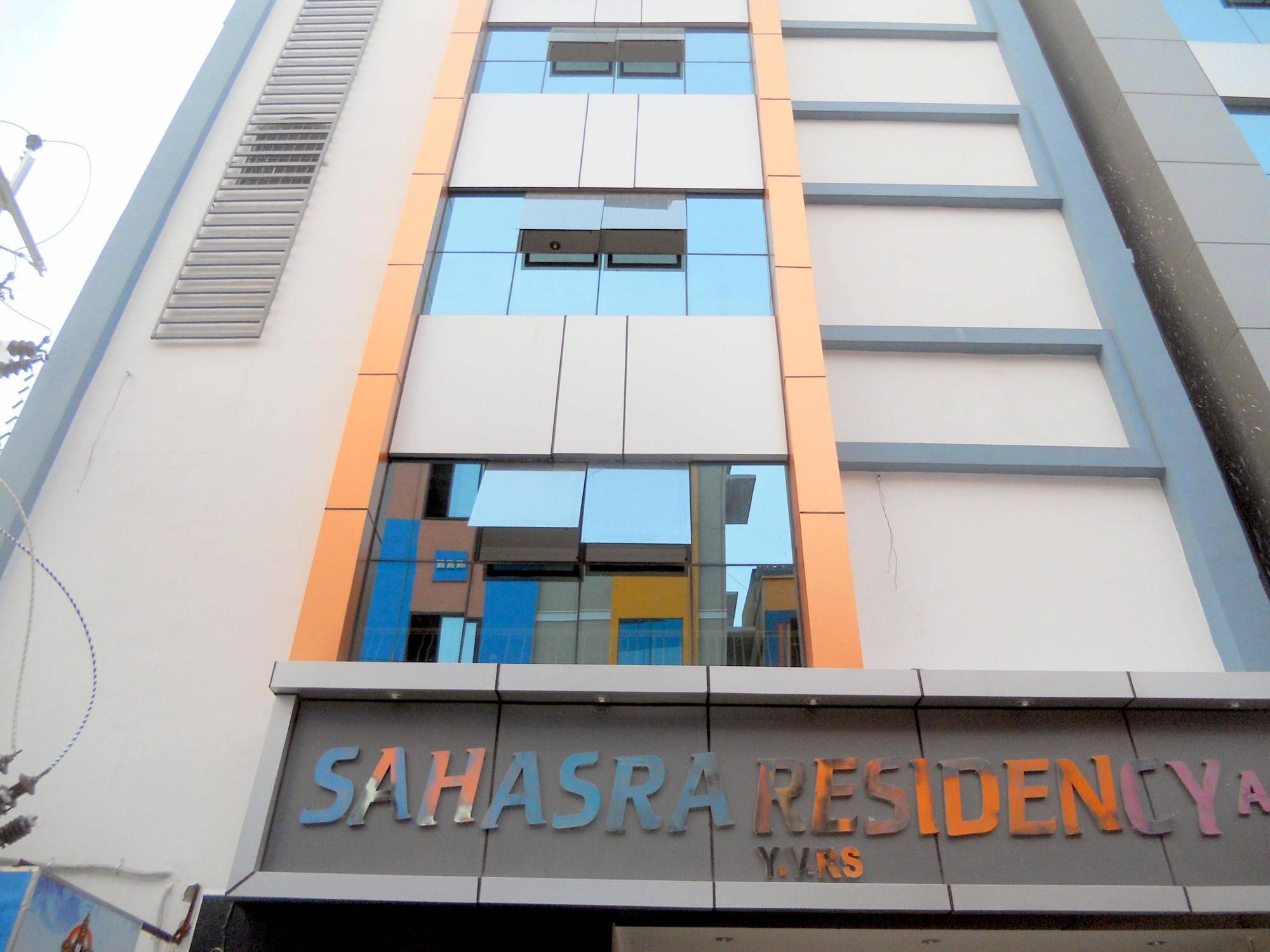 Hotel Sahasra Residency Tirupati Kültér fotó