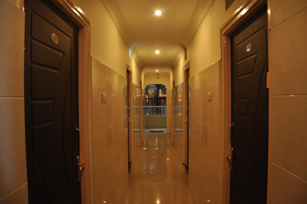 Hotel Sahasra Residency Tirupati Kültér fotó